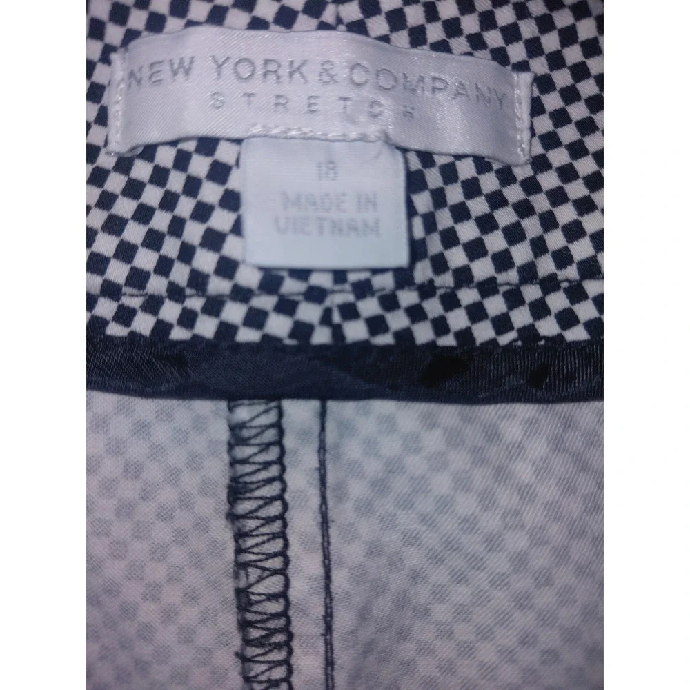 New York & Company Stretch Pants Women 18 Black & White Checkered Dress Slacks - Picture 3 of 3